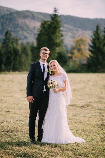 rustic-chic-wedding-in-slovenia