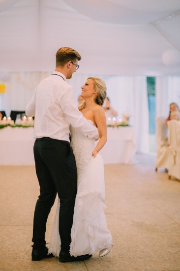 rustic-chic-wedding-in-slovenia