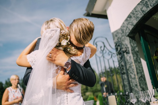 rustic-chic-wedding-in-slovenia