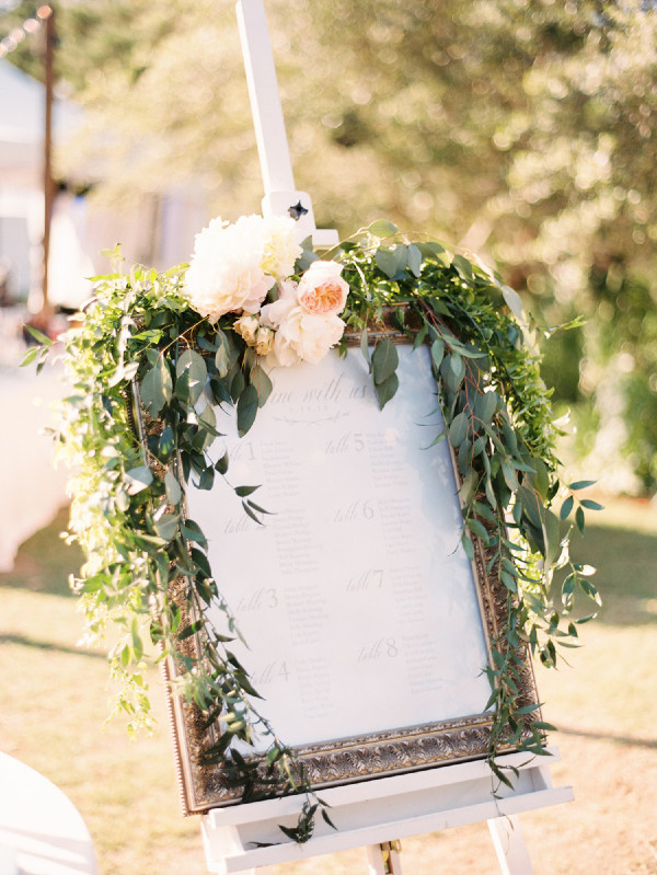 soft-feminine-blush-wedding