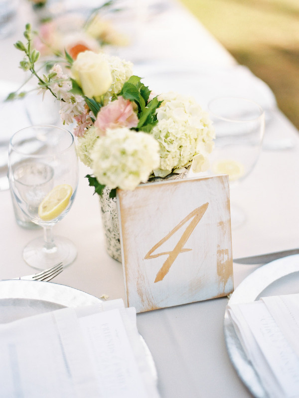 soft-feminine-blush-wedding