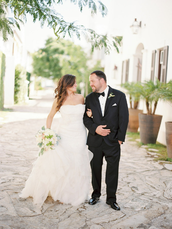 soft-feminine-blush-wedding
