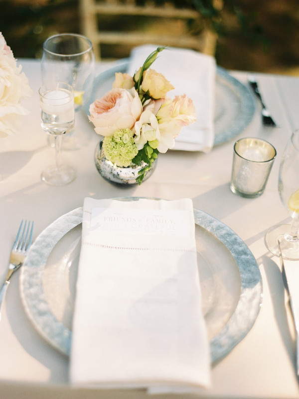 soft-feminine-blush-wedding