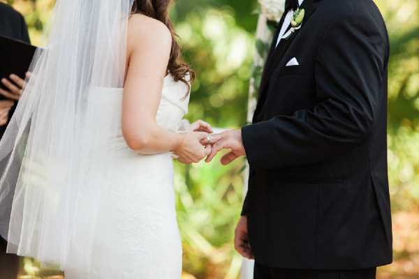 soft-feminine-blush-wedding