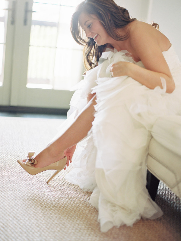 soft-feminine-blush-wedding
