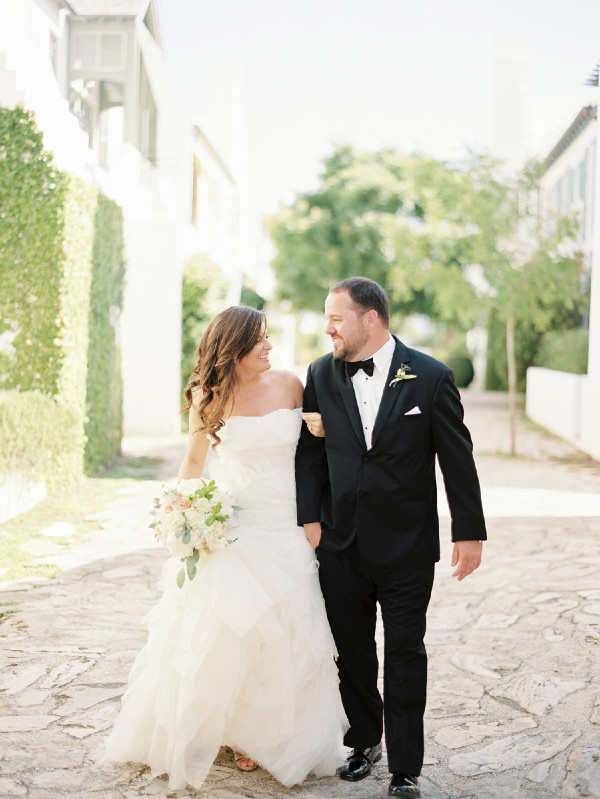soft-feminine-blush-wedding