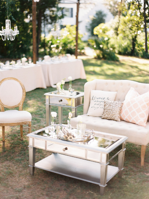 soft-feminine-blush-wedding