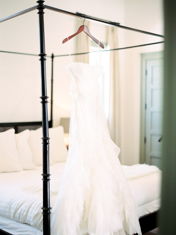 soft-feminine-blush-wedding