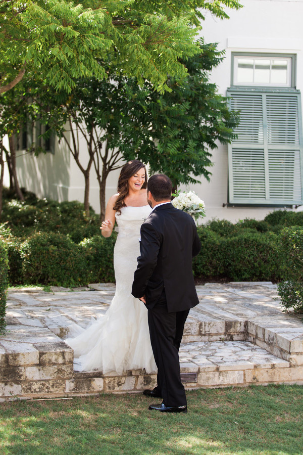 soft-feminine-blush-wedding