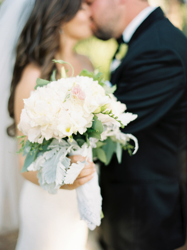 soft-feminine-blush-wedding