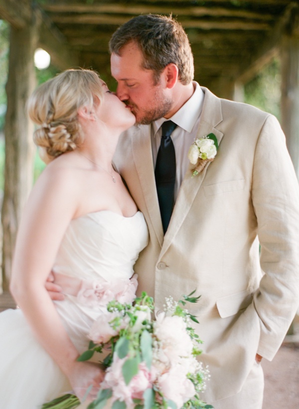soft-pink-romantic-wedding