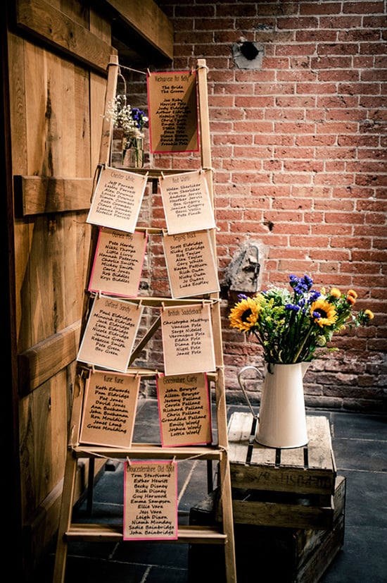 Use a ladder for your seating chart @weddingchicks
