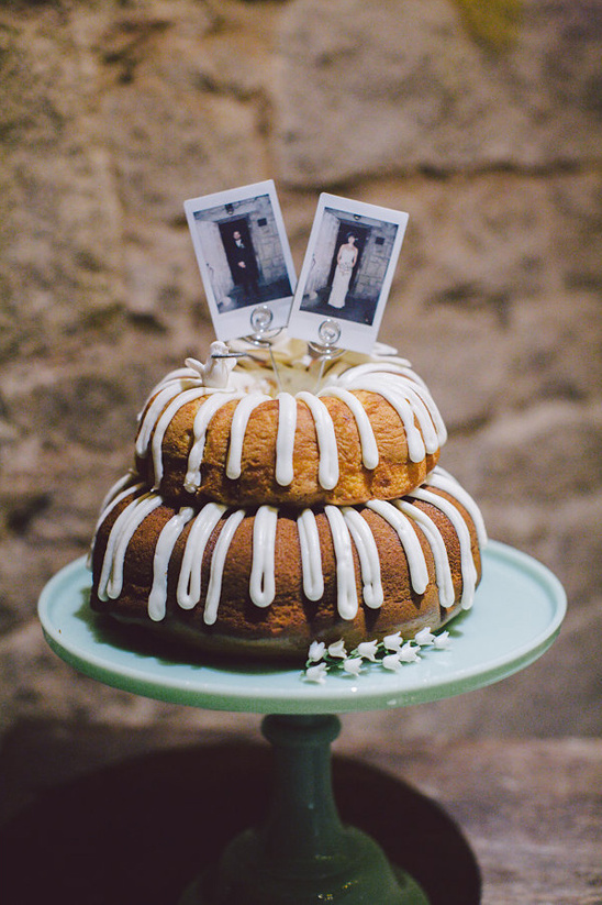 polaroid cake topper @weddingchick