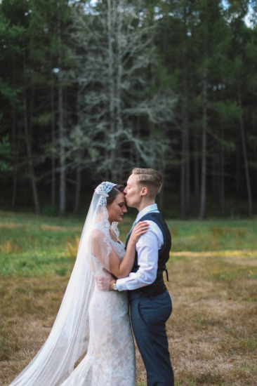 warm-new-england-wedding