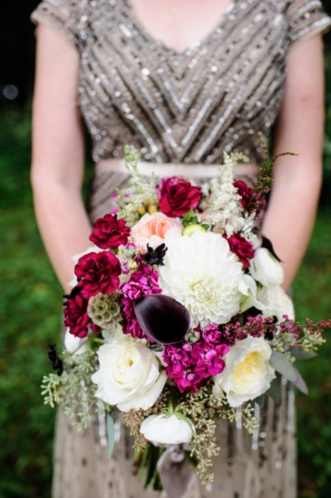 wedding-overflowing-with-florals
