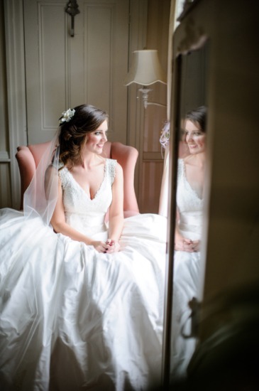 wedding-overflowing-with-florals