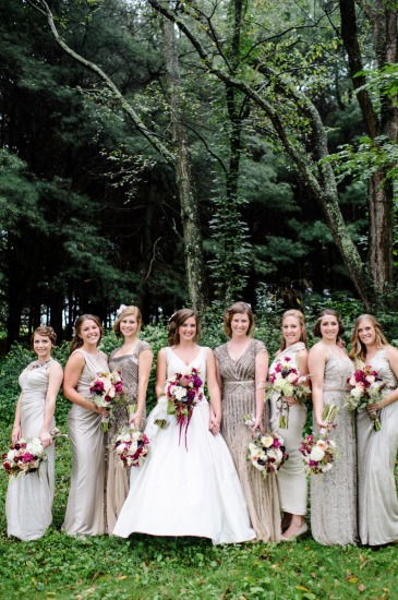 wedding-overflowing-with-florals