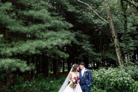 wedding-overflowing-with-florals