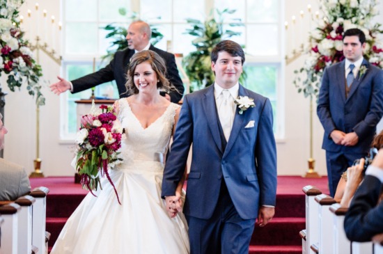 wedding-overflowing-with-florals