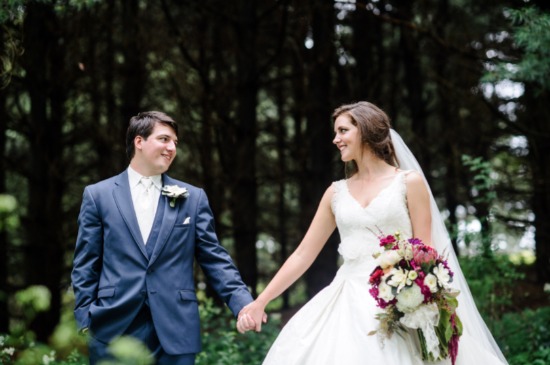 wedding-overflowing-with-florals