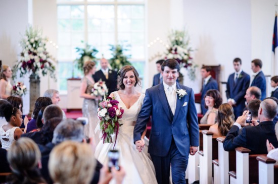 wedding-overflowing-with-florals