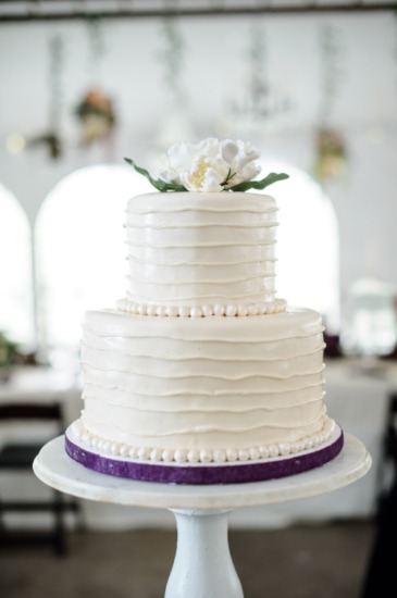 wedding-overflowing-with-florals