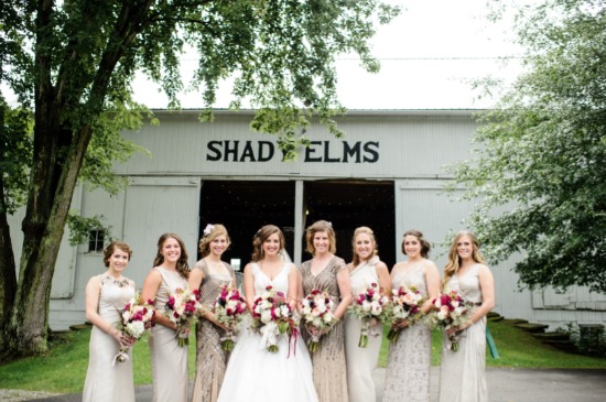 wedding-overflowing-with-florals