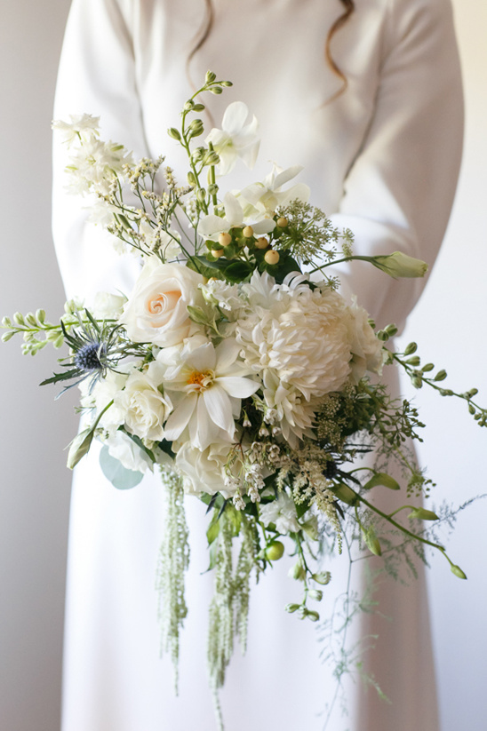 all white wedding bouquet @weddingchicks