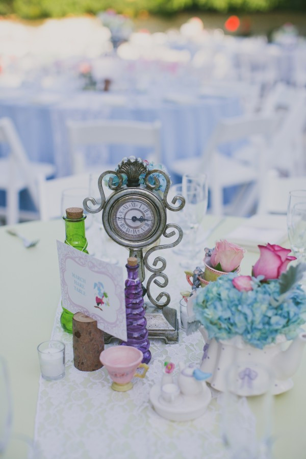 alice-goes-to-disneyland-wedding