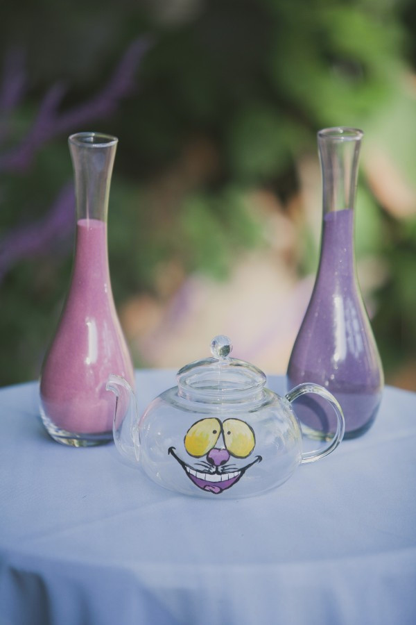 alice-goes-to-disneyland-wedding
