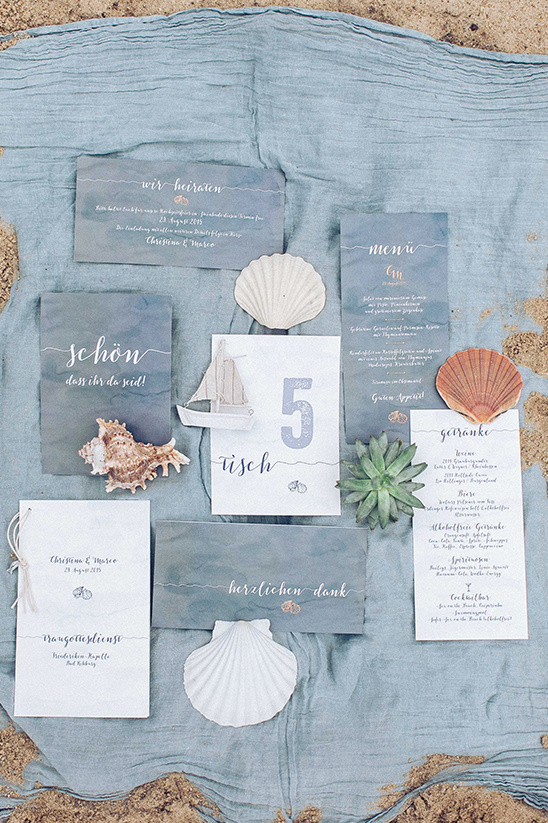 beautiful blue script wedding stationery @weddingchicks