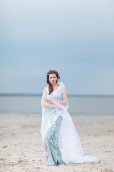 blue-beach-destination-wedding