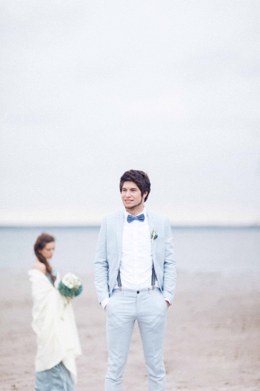 blue-beach-destination-wedding