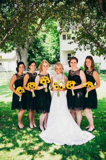 bright-bright-sunflower-wedding-day