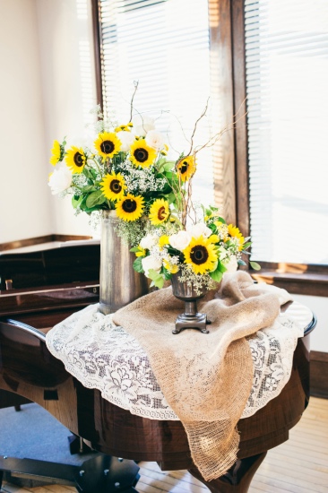 bright-bright-sunflower-wedding-day