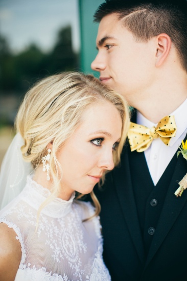 bright-bright-sunflower-wedding-day