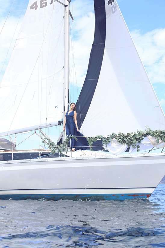 sailboat engagement ideas @weddingchicks