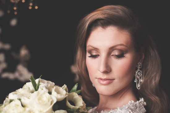 classic-edge-black-and-white-wedding