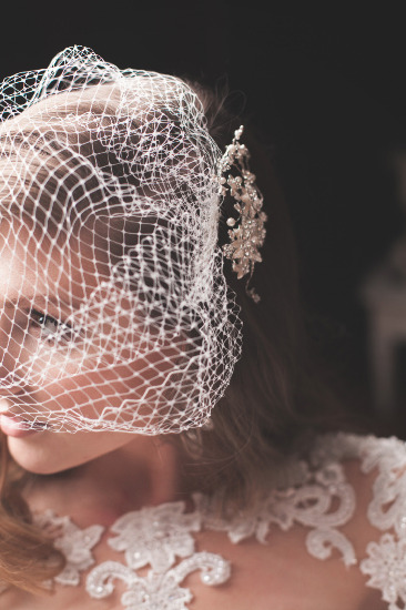 classic-edge-black-and-white-wedding