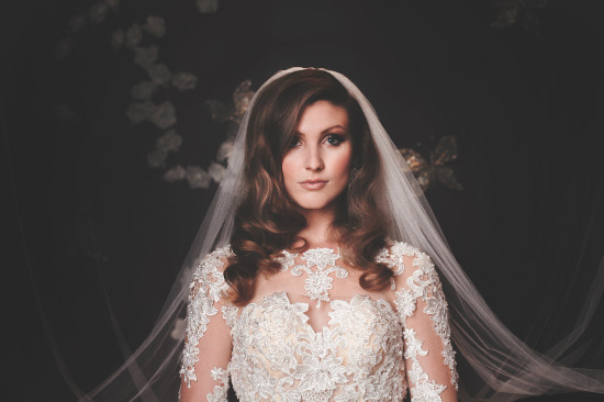 classic-edge-black-and-white-wedding