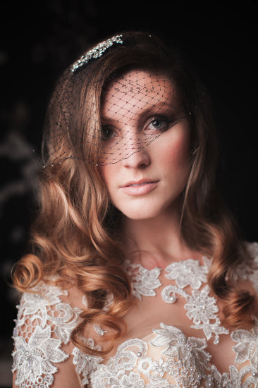 classic-edge-black-and-white-wedding