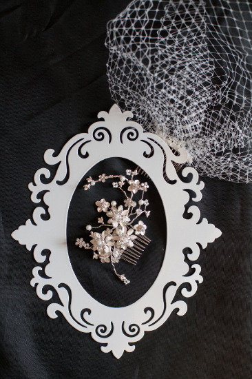 classic-edge-black-and-white-wedding