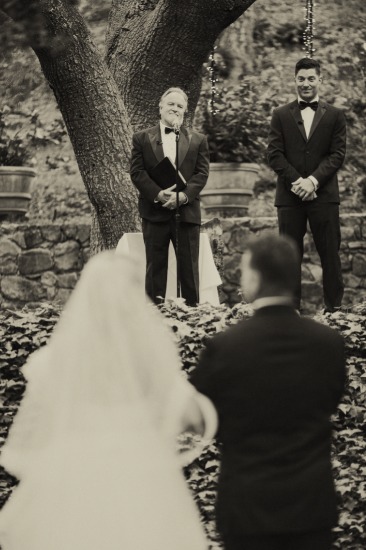dreamy-black-and-white-wedding