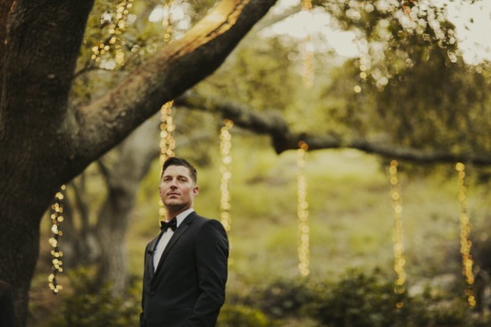 dreamy-black-and-white-wedding