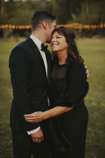dreamy-black-and-white-wedding