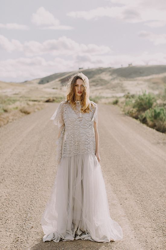 elizabeth-dye-2016-wedding-dress-collection