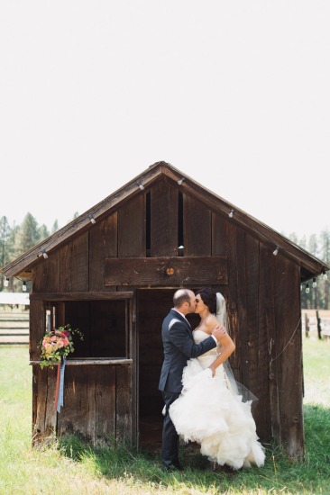 fairytale-country-wedding