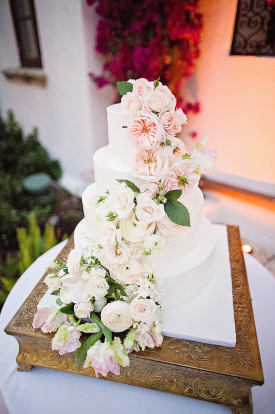 cascading garden rose wedding cake @weddingchicks