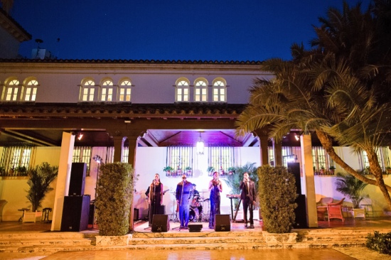 formal-romance-wedding-in-florida