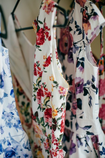 garden-wedding-with-a-preppy-vibe